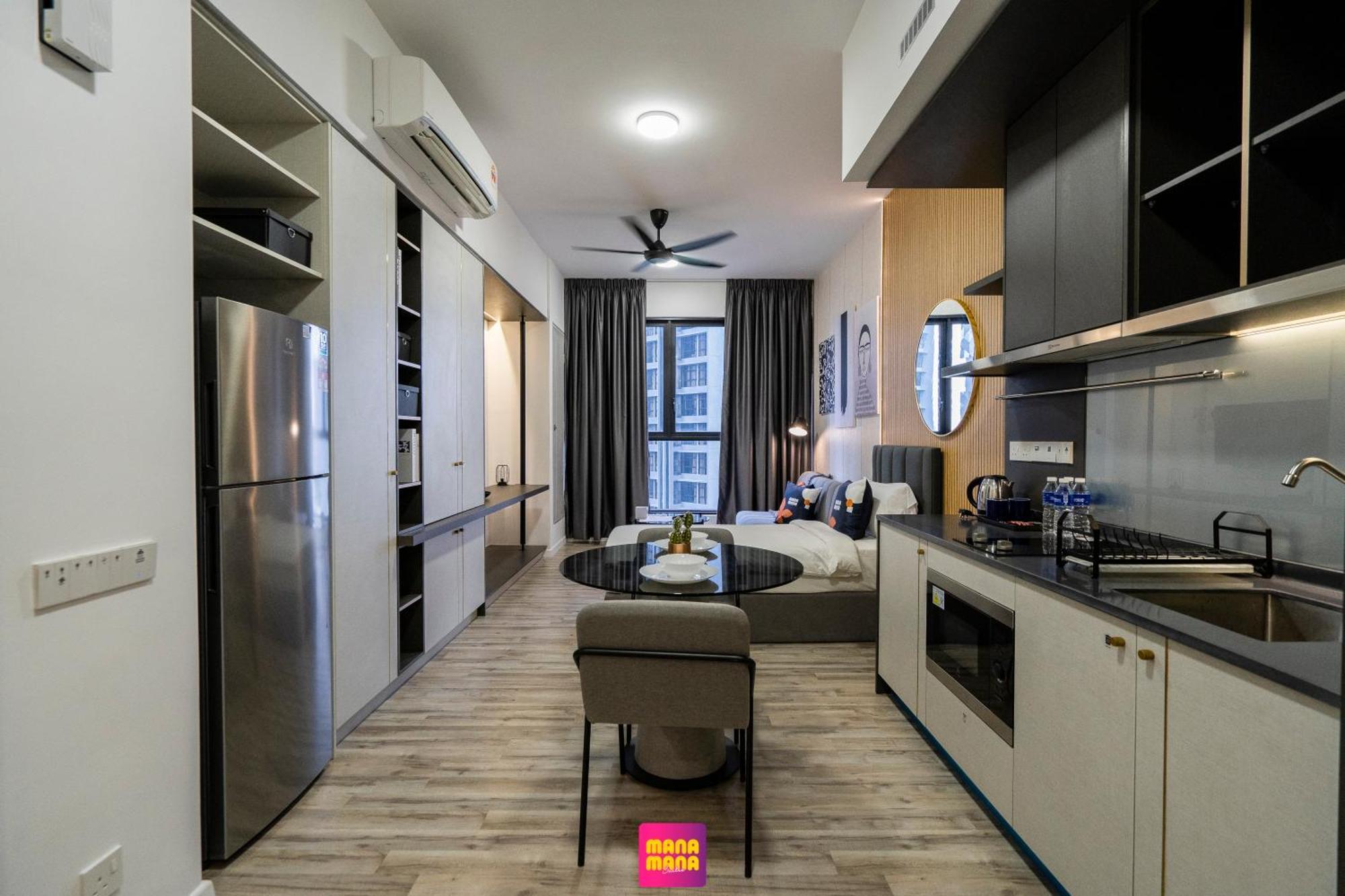 Millerz Square Suite By Mana-Mana Kuala Lumpur Esterno foto